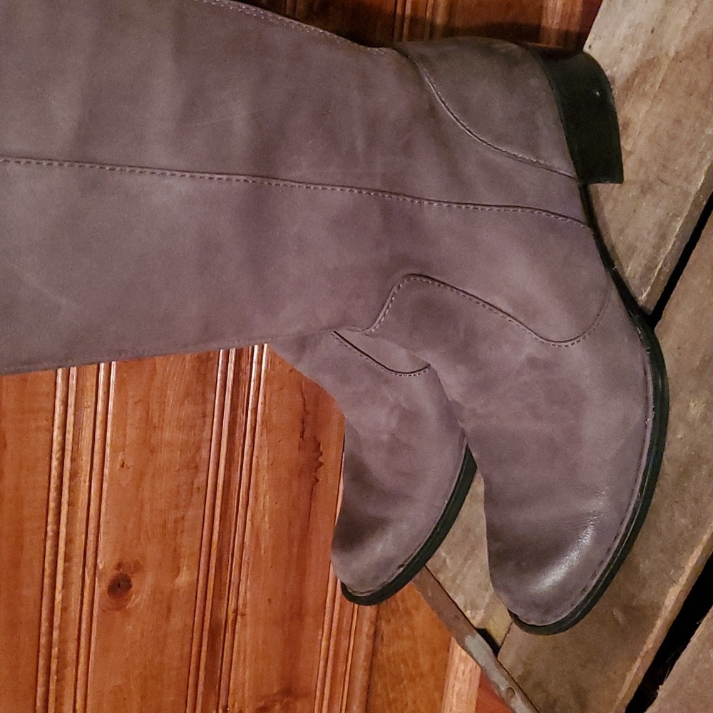 Born tall boots - Picture 2 of 7